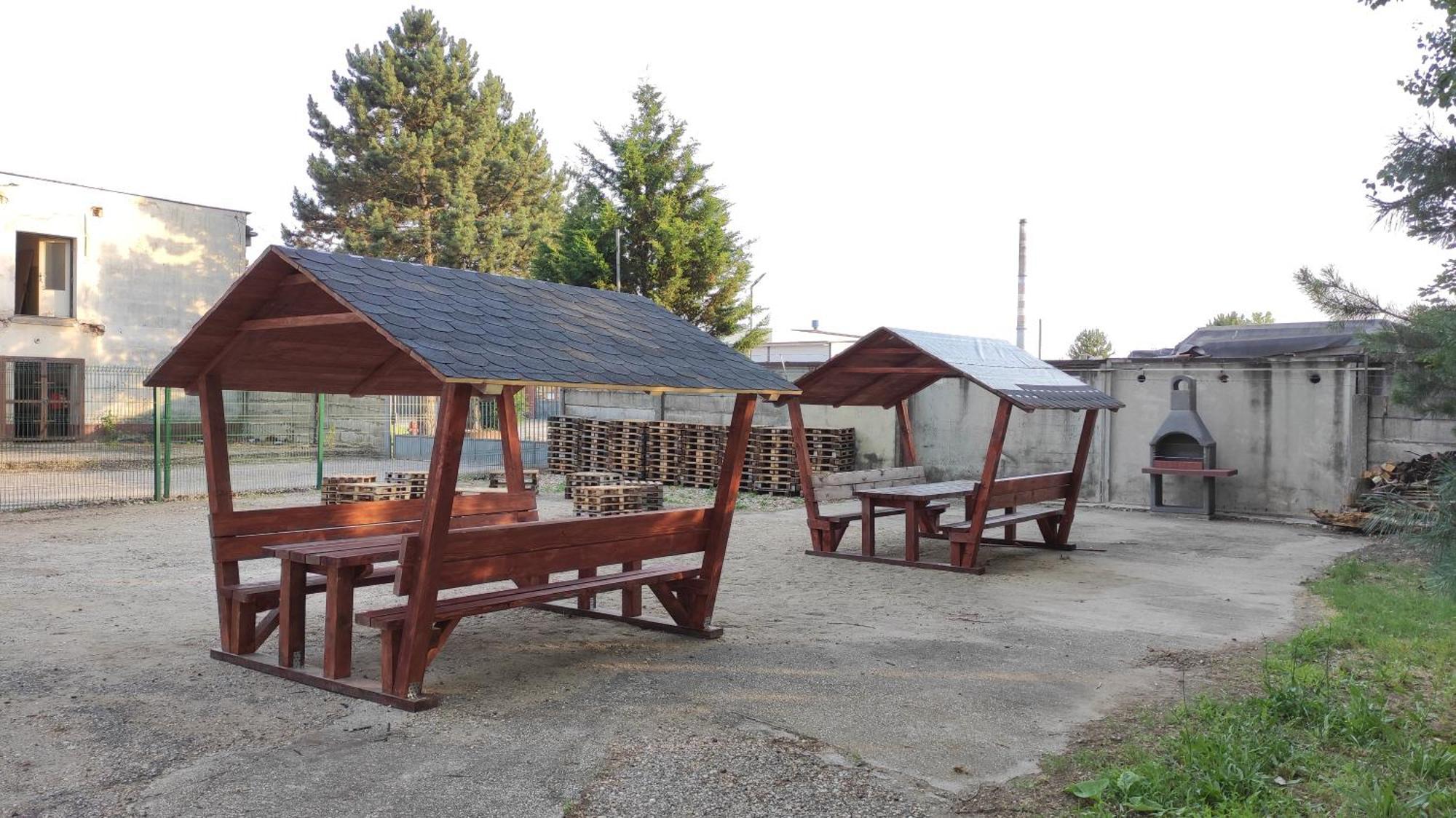 Hotel Slobi Sturovo Exterior photo